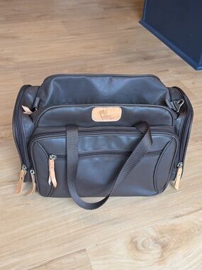 Jon Hart Design Brown & Tan Toiletry Travel Kit